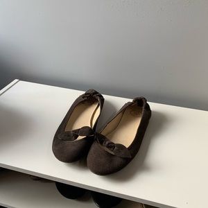Brown flats